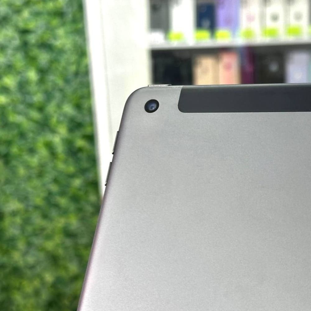 iPad 8 128Gb Space Gray Wi-Fi + Cellular картинка 3